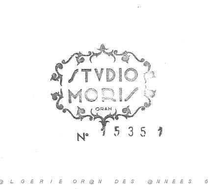 PHOTOGRAPHE STUDIO MORIS.JPG